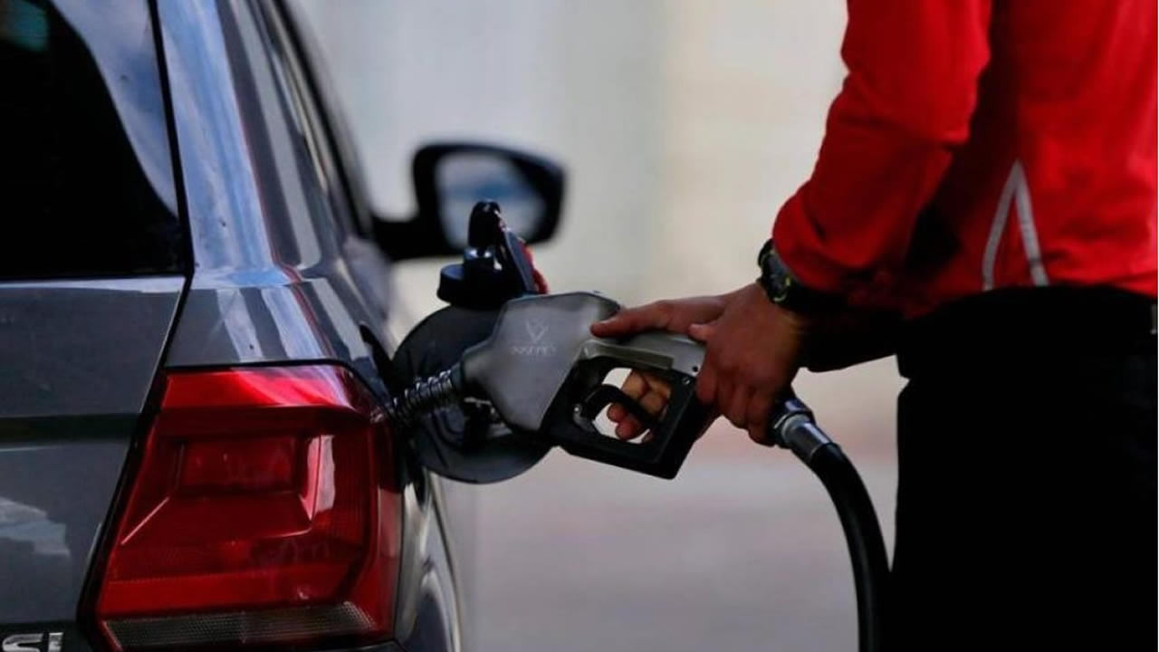 Precio de la gasolina sube hoy $600 en todo el país Precio de la gasolina sube hoy $600 en todo el país